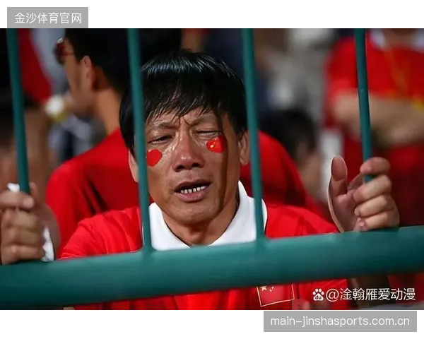 安东尼奥·卡西略：中国足球新星的“救命稻草”？网友热议日本足协“抢走”他，这场争夺战让中国足球人激动不已！